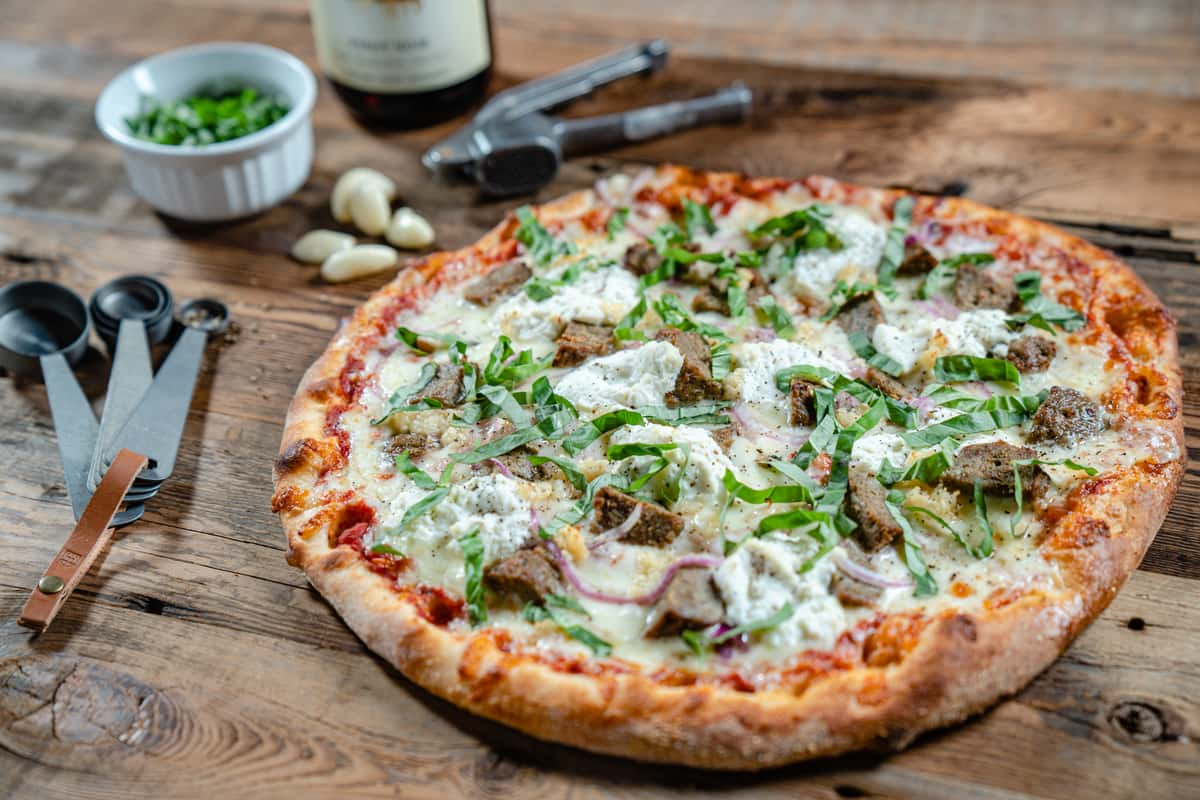 Good Fellas Pizza: Relishing in Authentic Italian Flavors