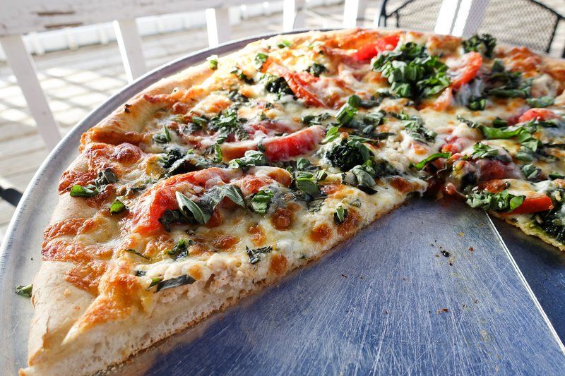 Pizza and More: Finding Versatile Pizza Menus