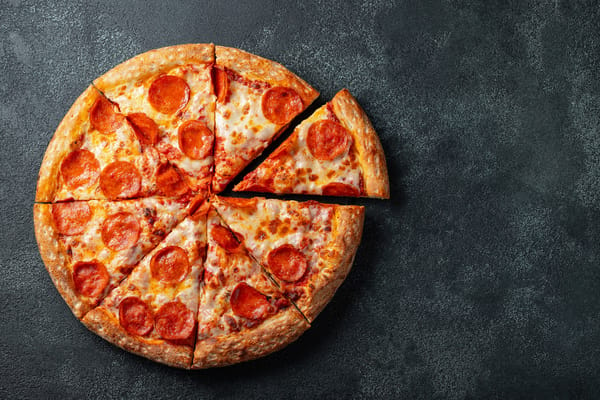Me N Ed's: California's Pizza Icon - Me-n-Ed's classic pizza flavors