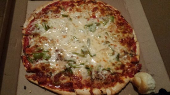 14 Inch Pizza: Shareable Size, Unforgettable Flavor