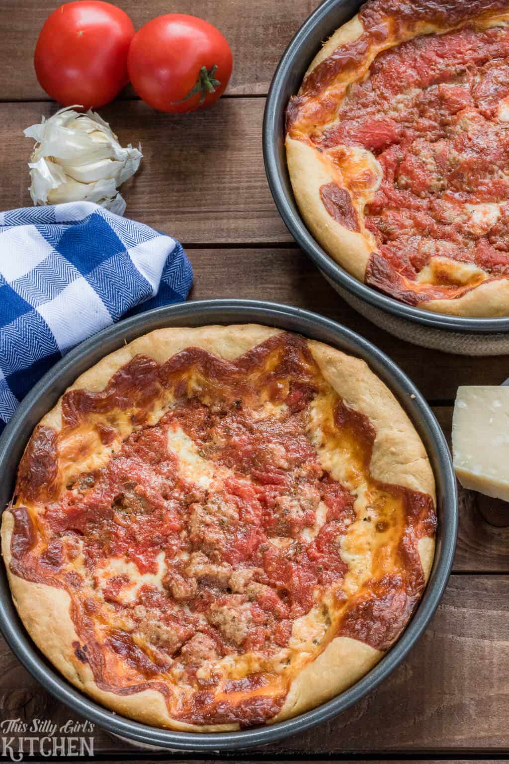 Deep Pan Pizza: Layers of Flavor in Every Slice