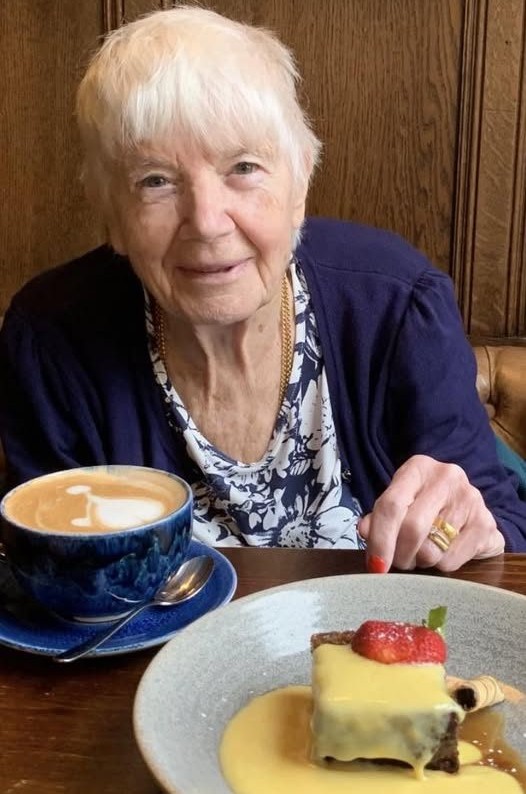 Joan Hampson Obituary: Beloved Gee Cross Resident Passes Away Peacefully at Home