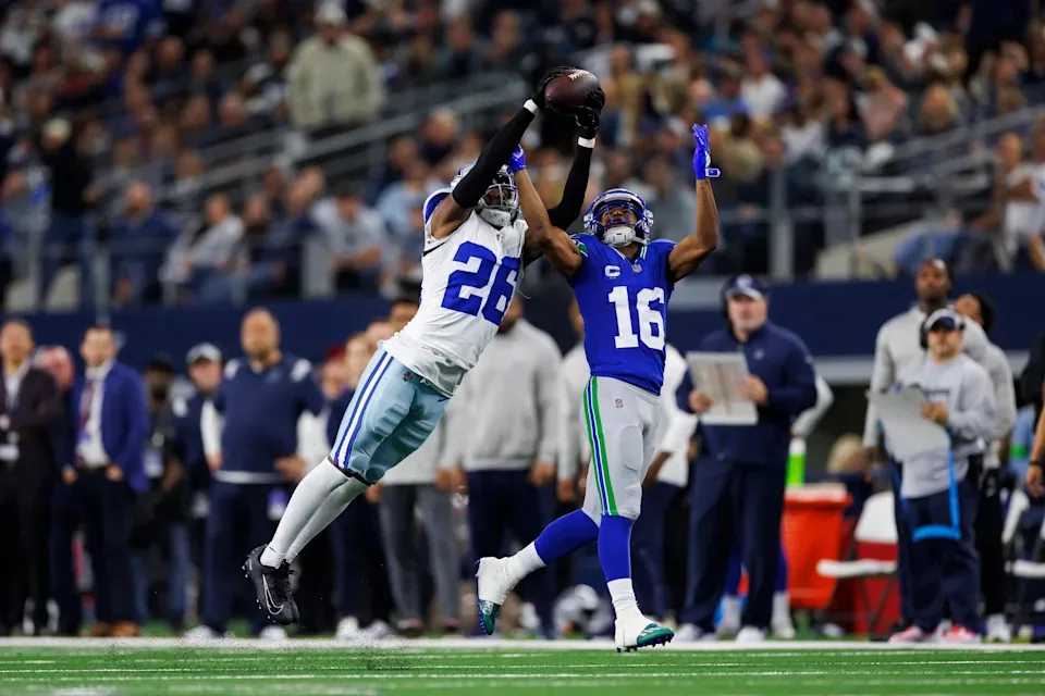 Dallas Cowboys Cornerback DaRon Bland Injures Right Foot, Raising Concerns for Upcoming Games