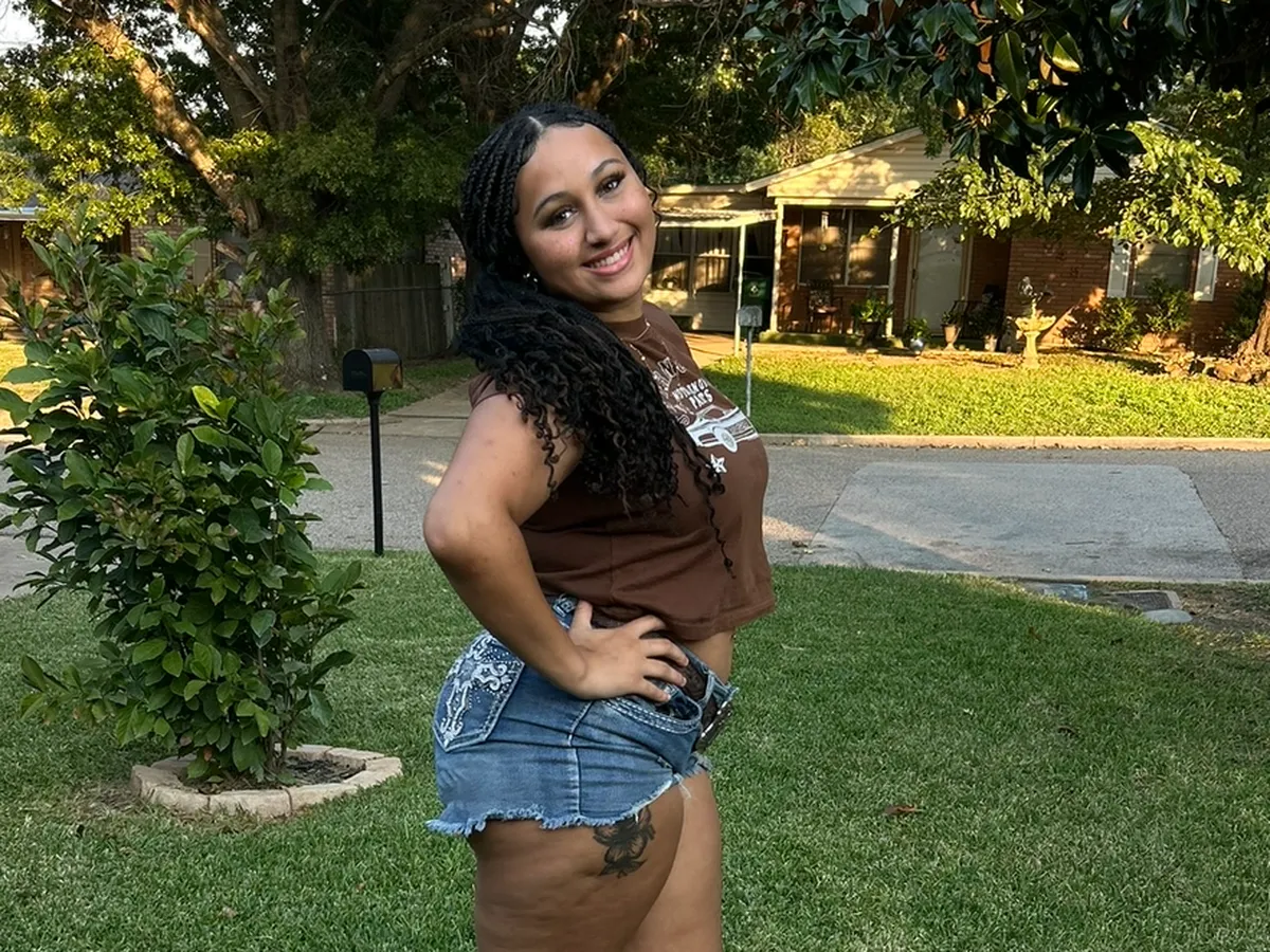 Alexis McCormick, 20, Remembered for Her Kindness and Vibrant Spirit After Fatal Car Accident