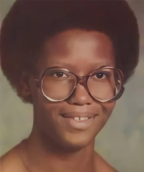 Chilling Call and Unanswered Questions: The Unsolved Murder of Sharon Jones