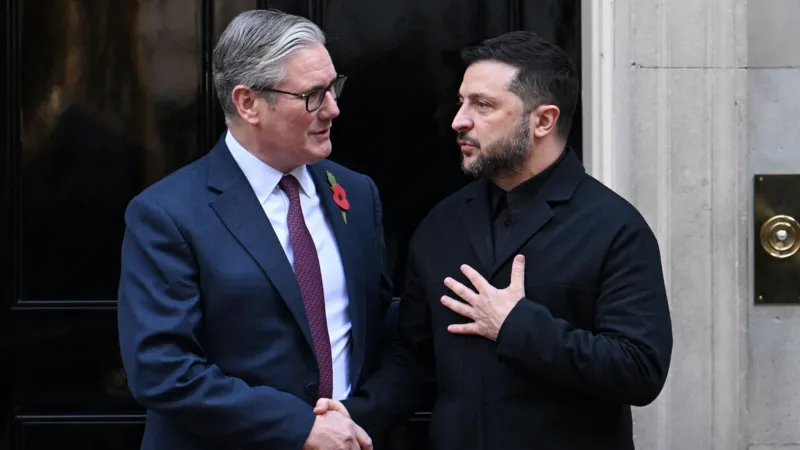 Zelensky Arrives in London for High-Level Peace Talks with Key European Leaders